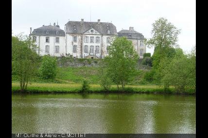 Château de Deulin: Arboretum und Gärten