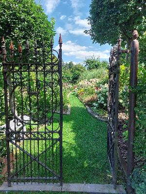 Visite du jardin la clé du temps