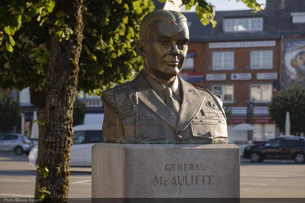 Le monument Général McAuliffe