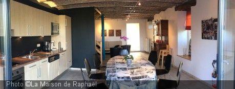 La-Maison-de-Raphael-Living-6-1.jpeg