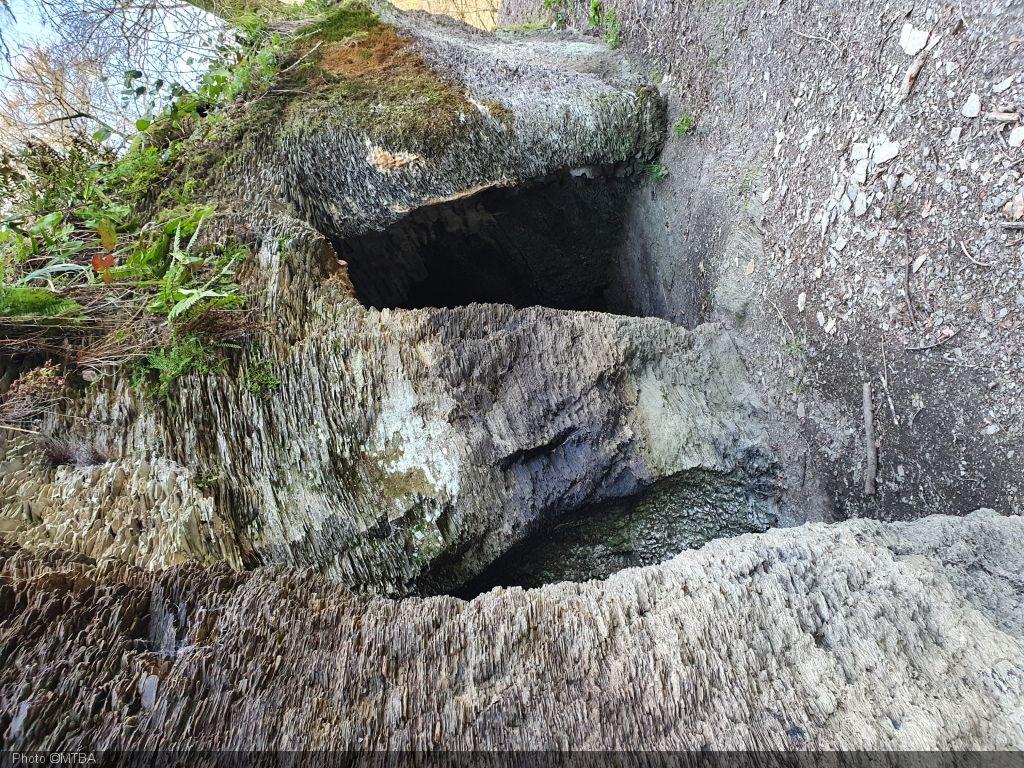 Cugnon Grotte St Remacle grotte a coté mars 20 AV (1).jpg