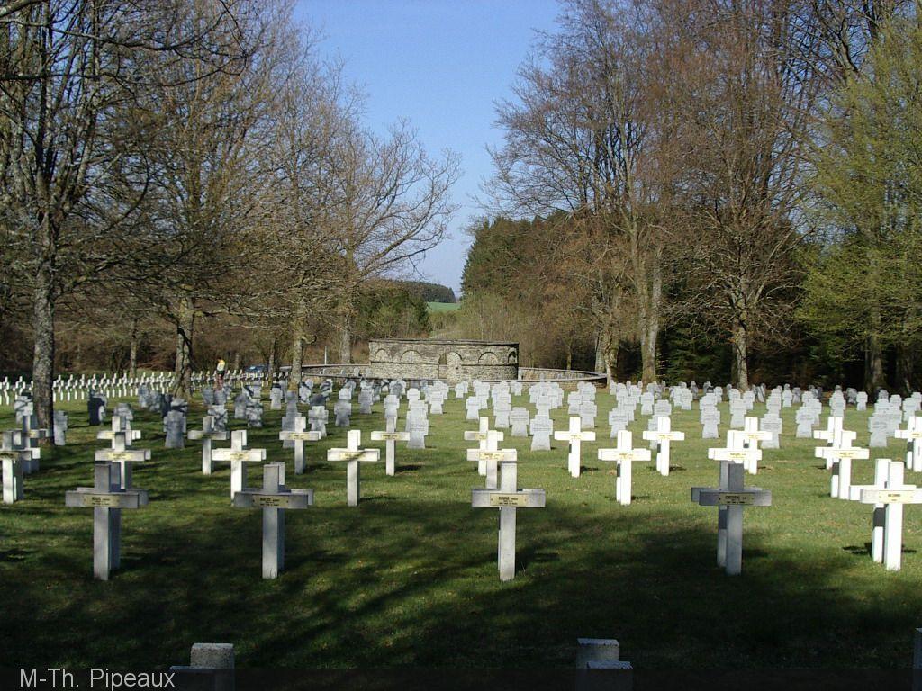 Le cimetière militaire d'Anloy-Bruyère