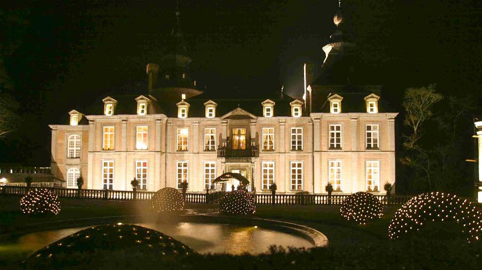Château de Modave by night