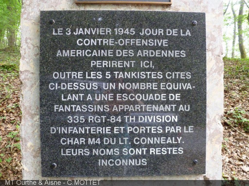 Le monument dédié aux victimes militaires du 03 janvier 1945