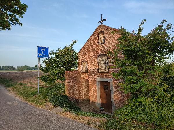 Chapelle Notre Dame de Lorette Sauvenière Amandine Couvreur (5)