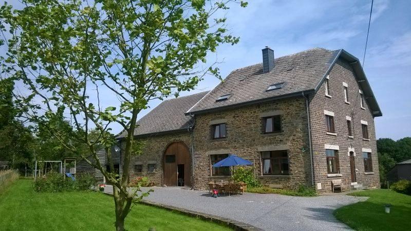 La Cour de Grandmenil B&B