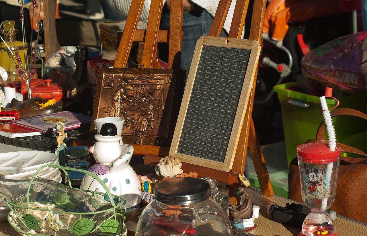 Brocante nocturne d'Ahin