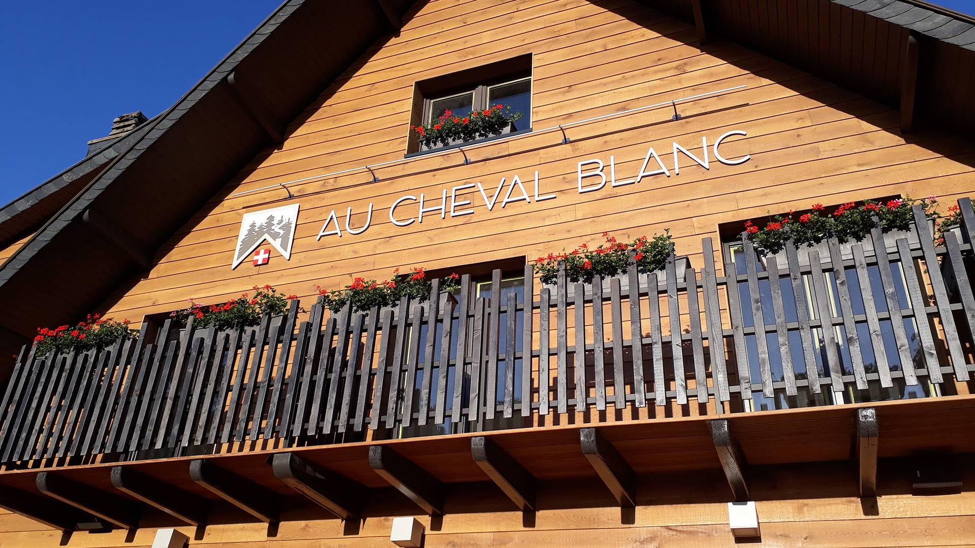 Au Cheval Blanc