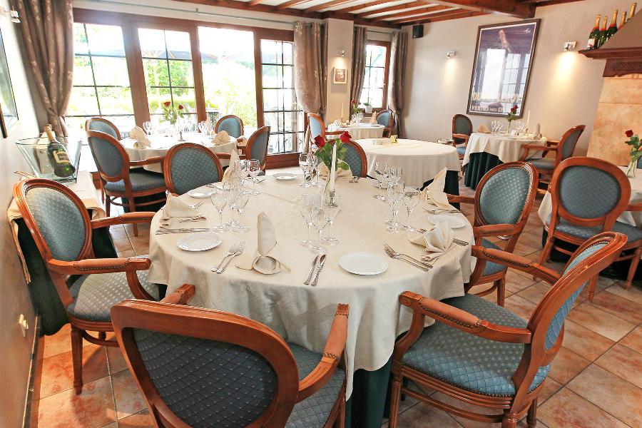 Hôtel Le Ménobu - La Reid - Salle restaurant
