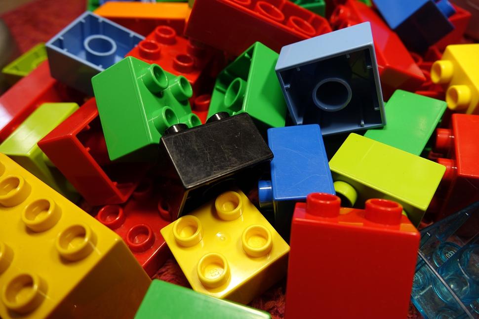 Lego-blocks-2458575_1280